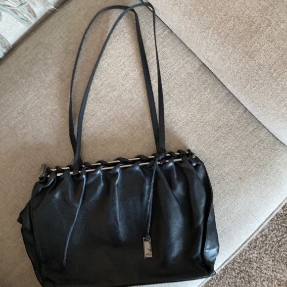 Gucci Handbags - Gucci handbag. Great condition! Soft black leather. Just don’t use it anymore.